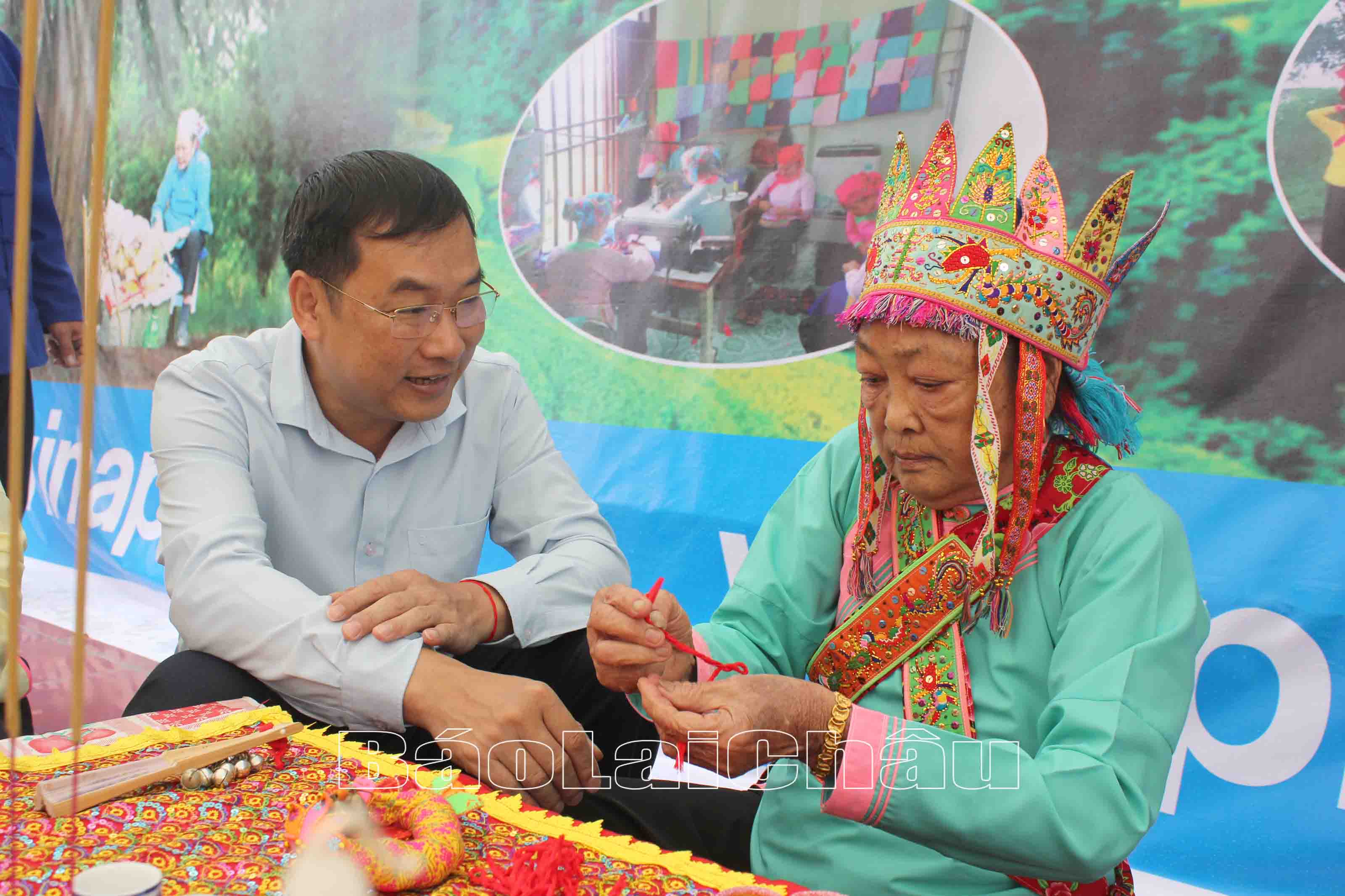 Nghi thức buộc chỉ cổ tay cầu may mắn trong cuộc sống.